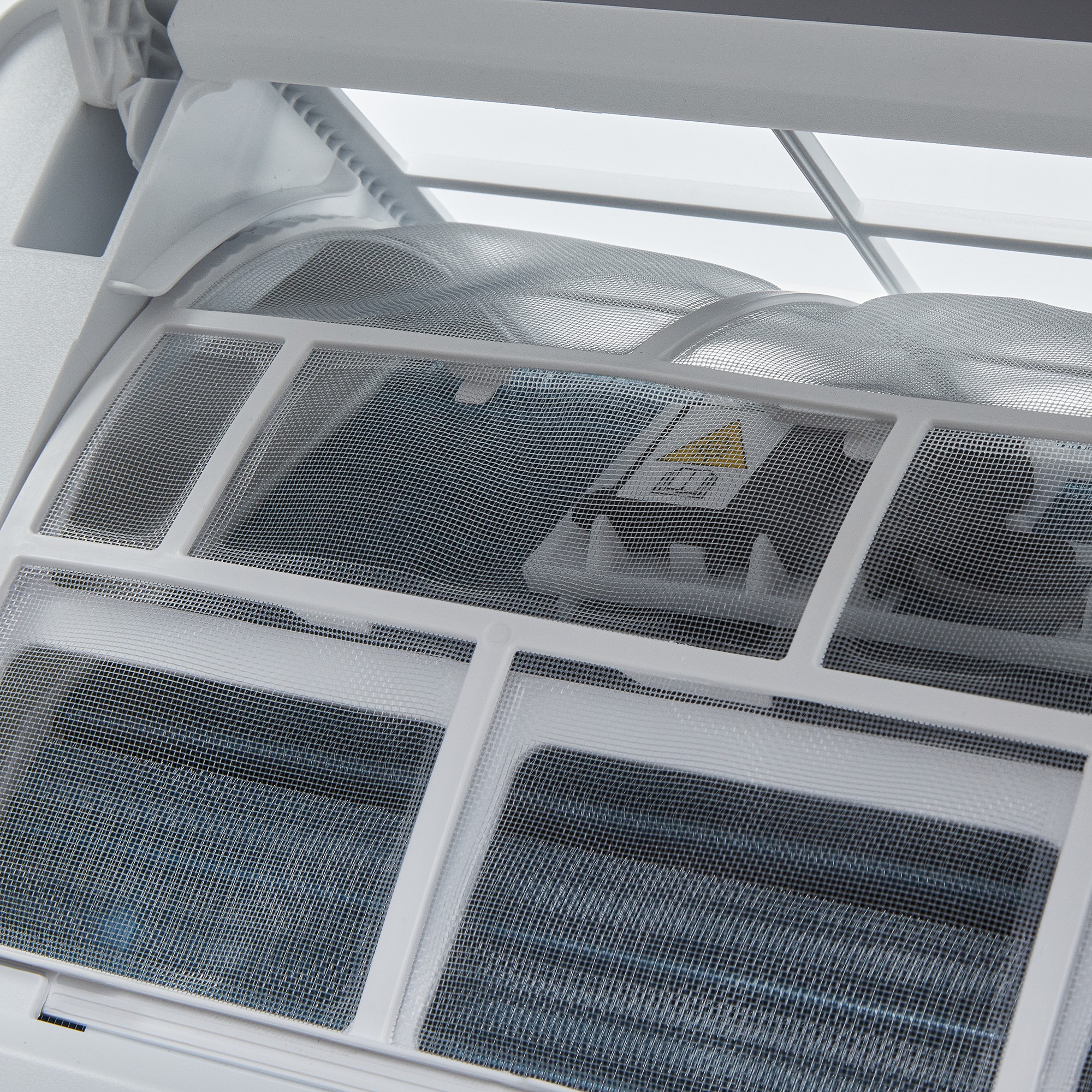 Сплит-система инверторного типа Ballu Defender BSHI-24HN8 комплект — изображение 7