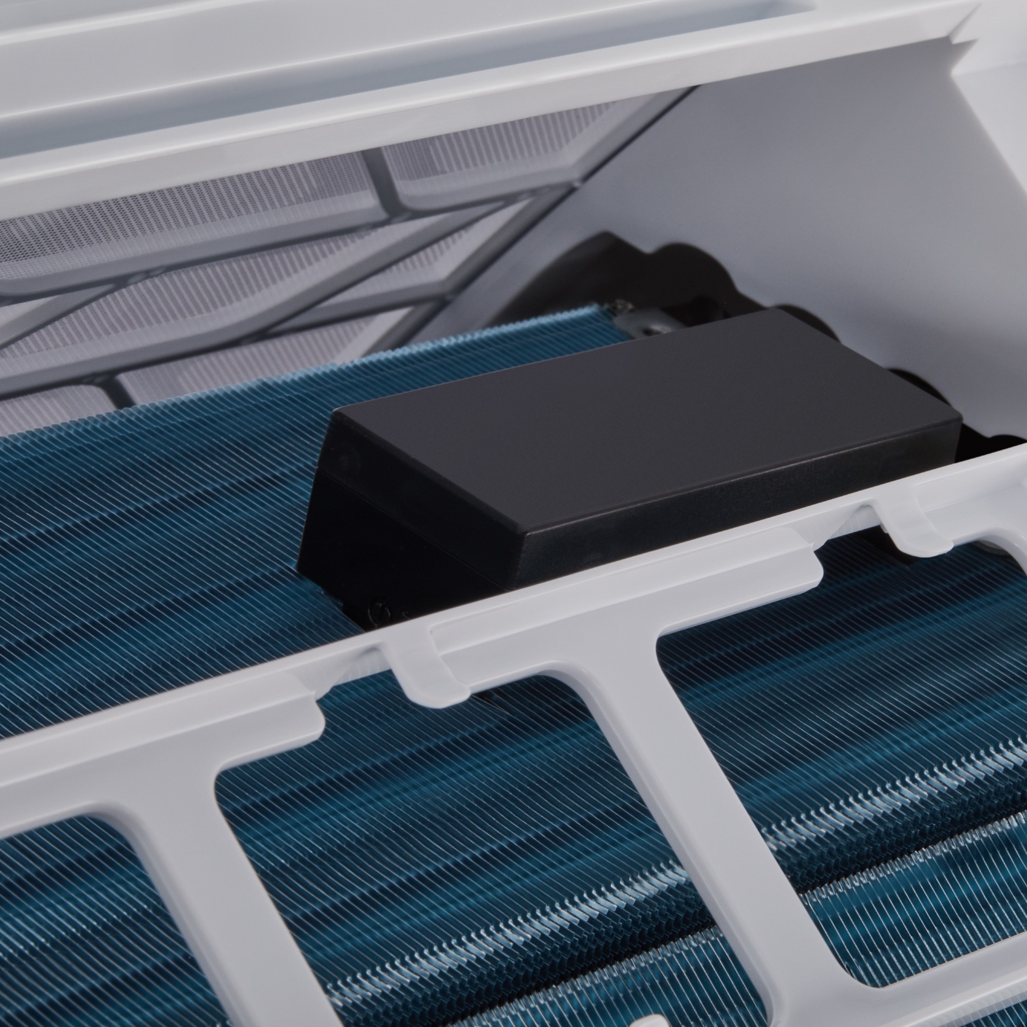 Сплит-система инверторного типа Electrolux Enterprise Super DC EACS/I-18HEN-WHITE/N8_24Y комплект — изображение 5